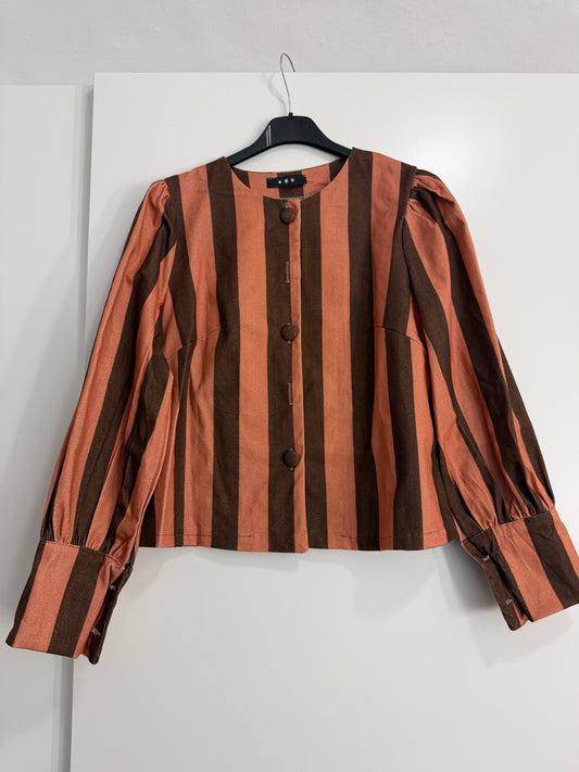Chaqueta abotonada raya fina vertical