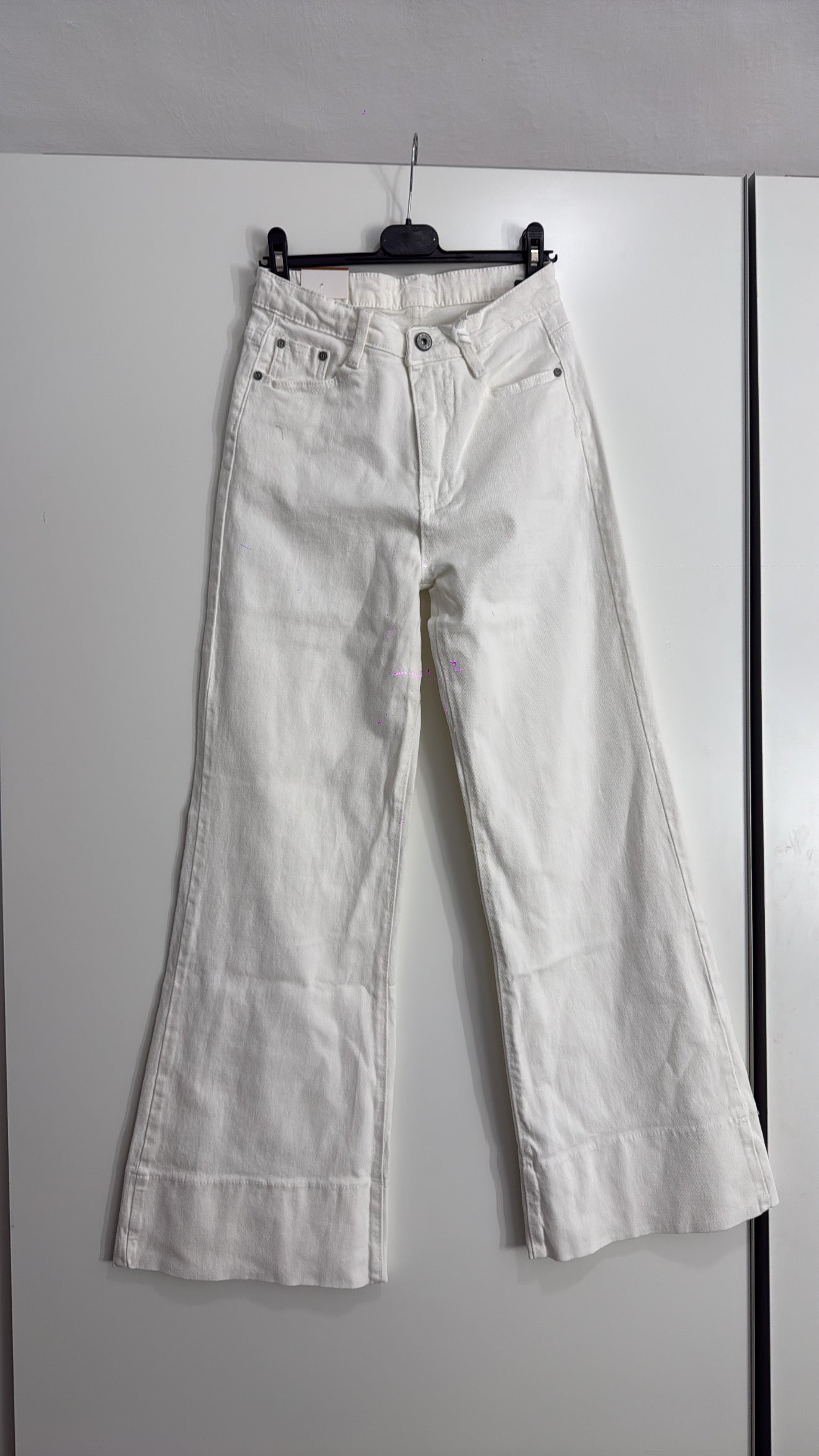 vaqueros blancos