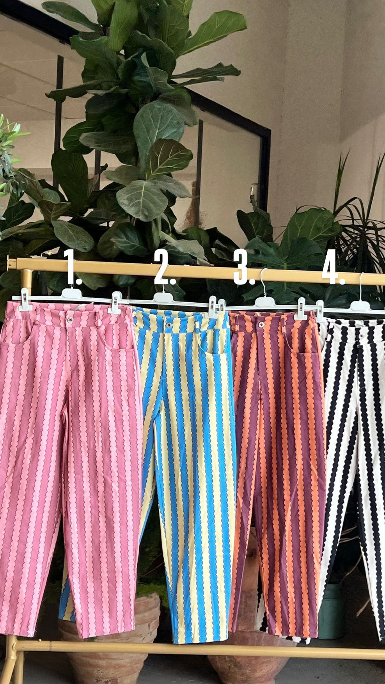 Pantalón mini