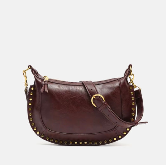 Bolso tachas burdeos