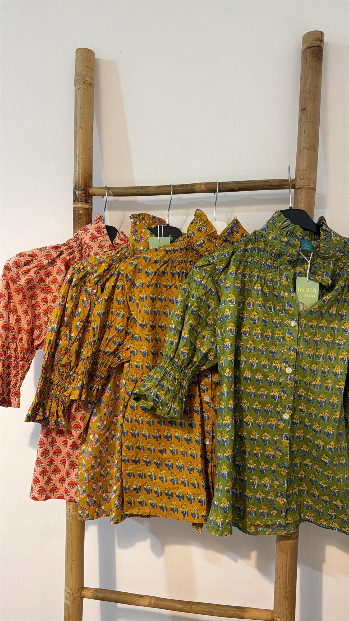 Camisas indias