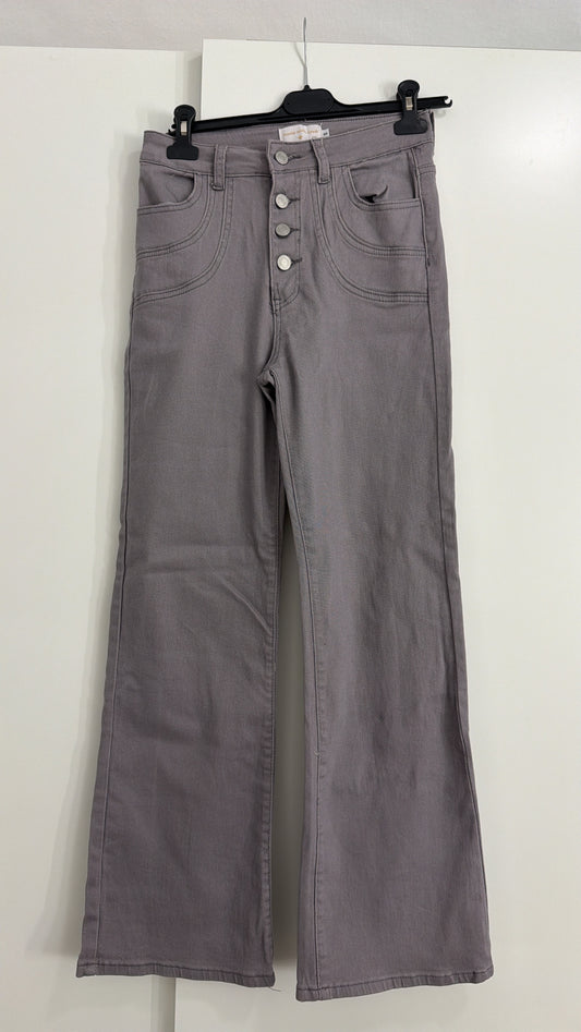 Pantalón vaquero gris