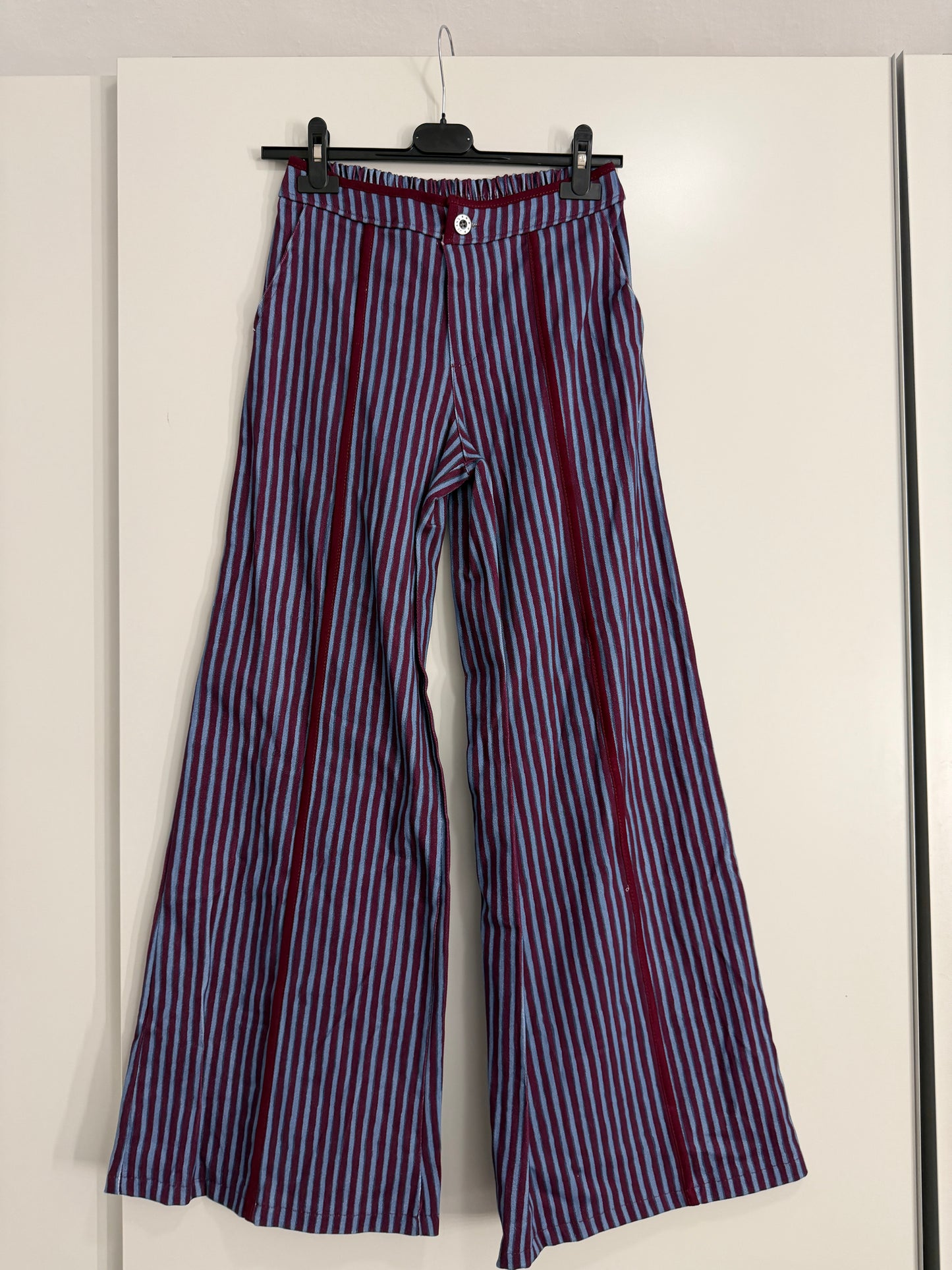 Pantalon raya